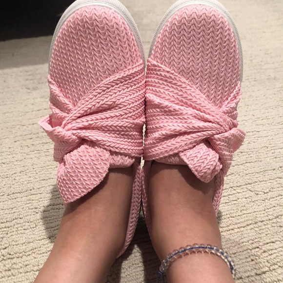 BNWOT pink weave look pink slip ones. - Picture 5 of 8